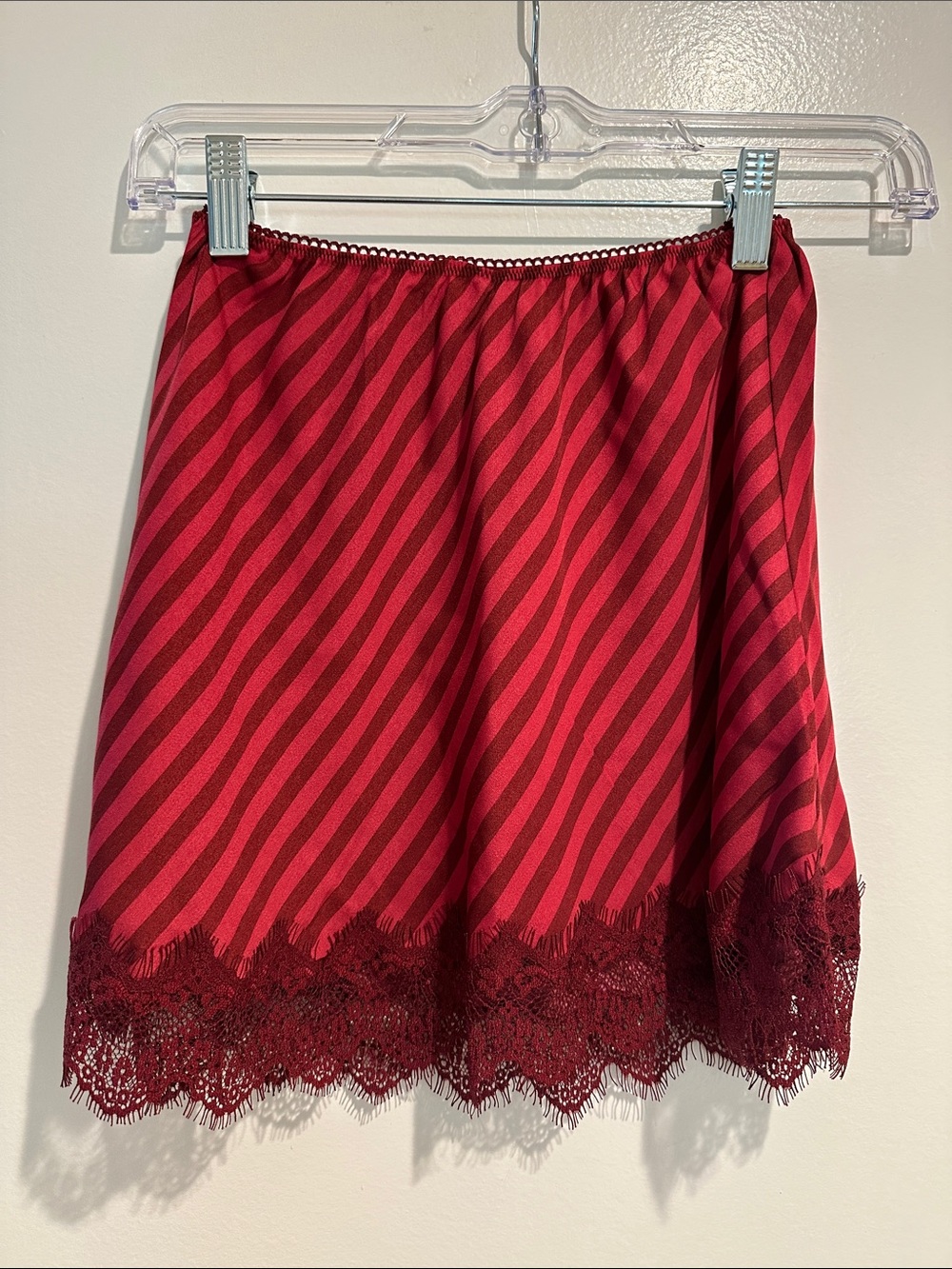 aerie Red and Burgundy Diagonal Stripe Lace-Hem Mini Skirt
